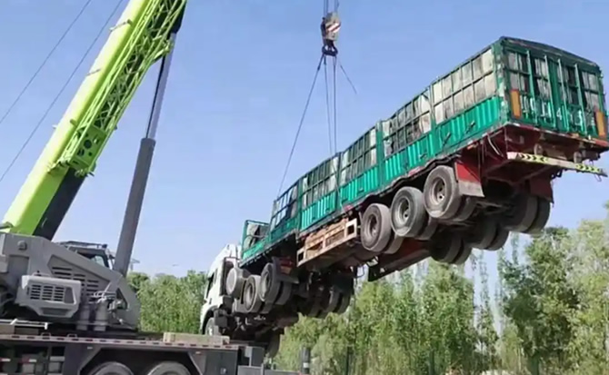 错那道路脱困救援案例